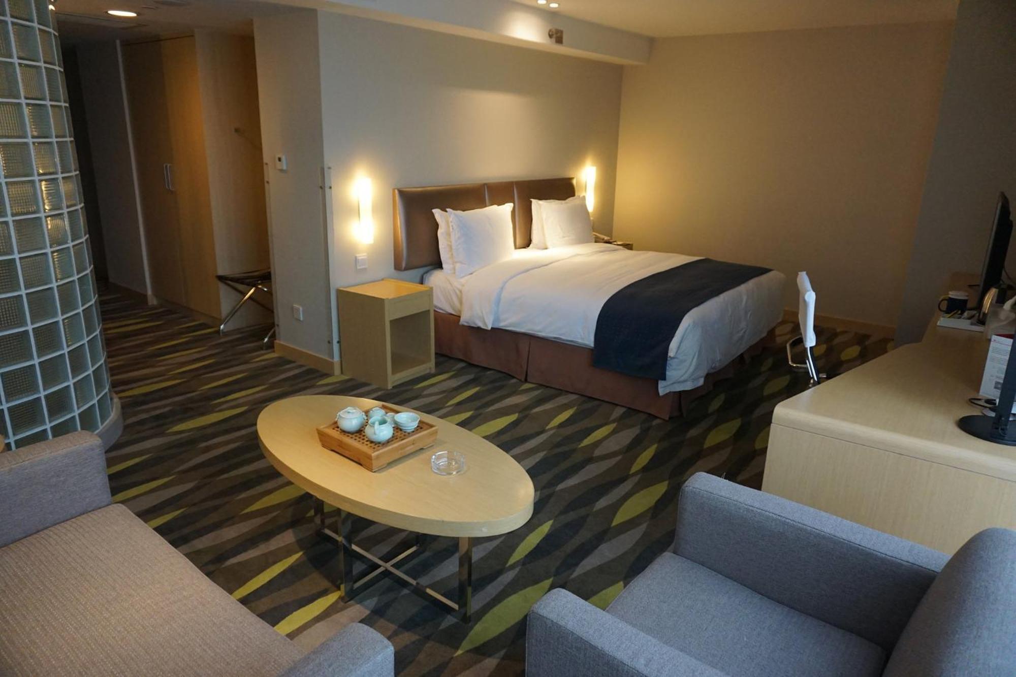 Holiday Inn Express Changzhou Lanling By Ihg Экстерьер фото